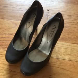 GUESS dark grey heels size 7